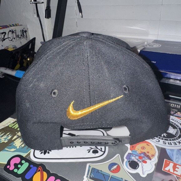 2015 NCAA Women’s Basketball Regional Champions USC Gamecocks Nike SnapBack Hat